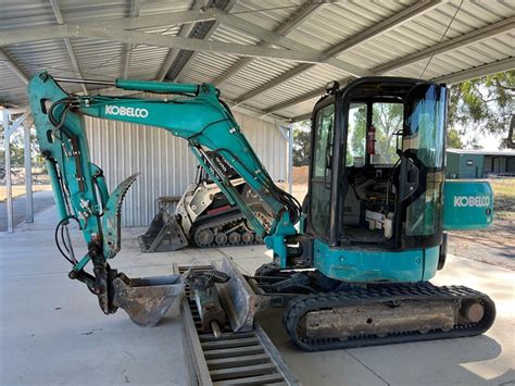 Used 2019 kobelco SK30SR